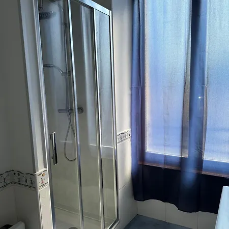 Maison De - 3 *