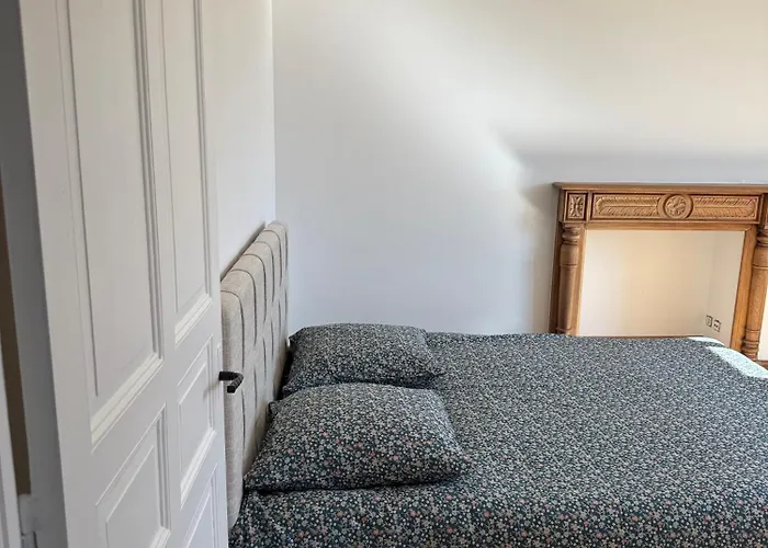 Дом отдыха Maison De - 3 *